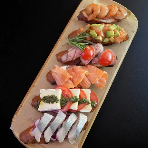BRUSCHETE ASSORTI