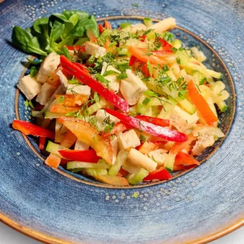 Салат с фасолью