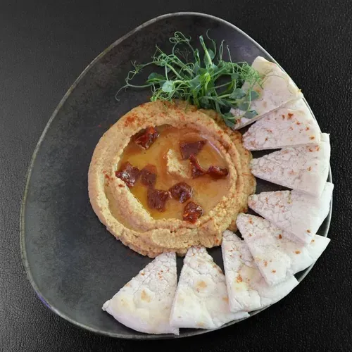 HUMMUS CU PITĂ